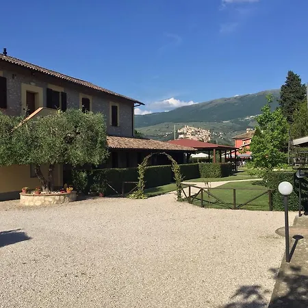 Casale San Fedele ゲストハウス トレビ